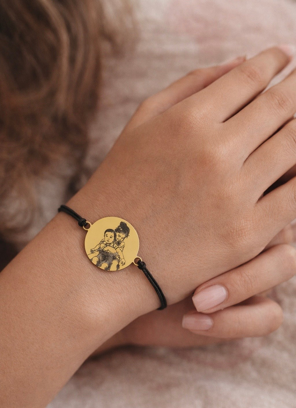 Circular Pendant Cord Bracelet